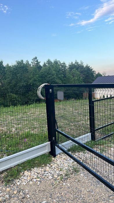 Działka 14,2 ar, projekt "FINA", dom 91 M2, prąd, wod.kan, internet