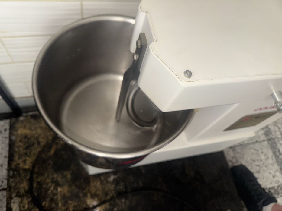 Тістоміс Equipe AS8M