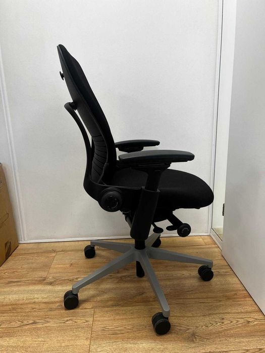 Steelcase Leap V2 Cinzento