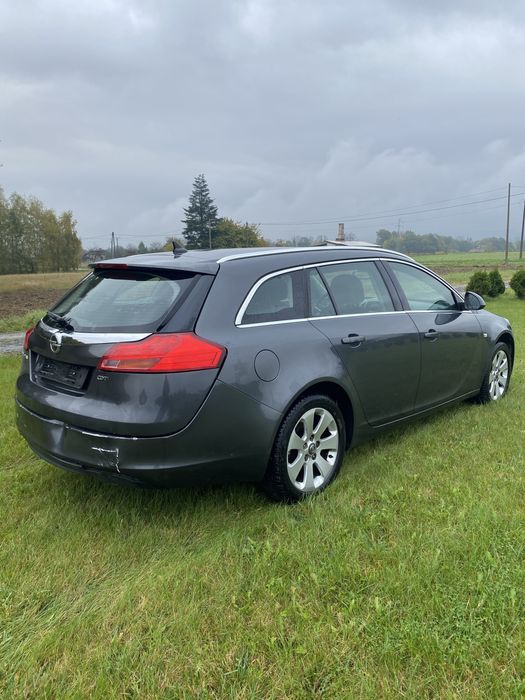 Opel insignia 2009 2.0 130km sprowadzony wlochy do oplat