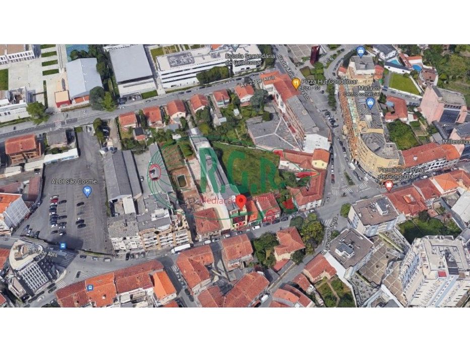 Escritório - Rua 25 Abril São Cosme