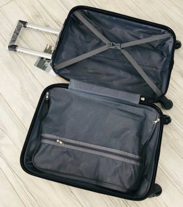 Walizka Torba Podróżna na Kółkach Bagaż Wytrzymała Nowa Solidna