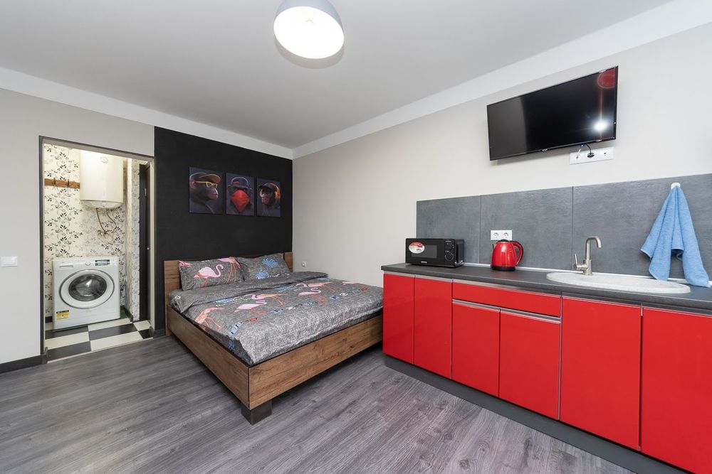 Смарт Квартира 2хв від метро Героїв Дніпра Оболонь