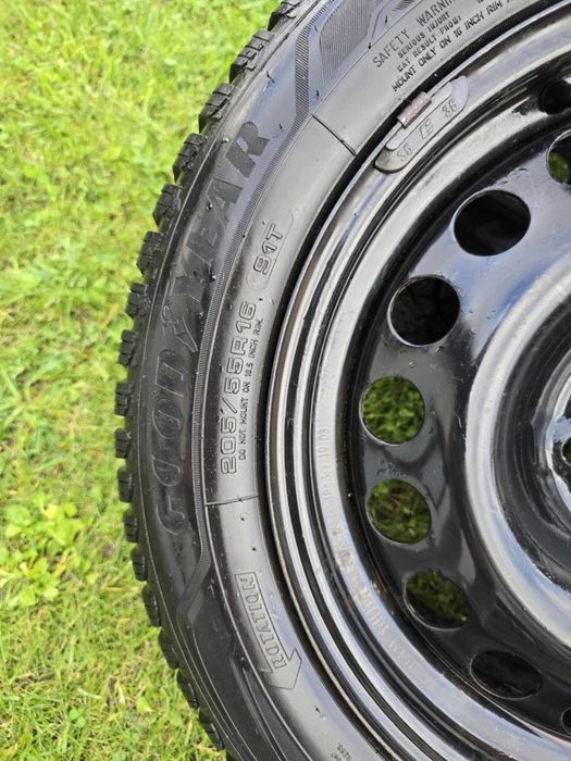 Goodyear kpl. Opon ultragrip 9+  205 55 R16