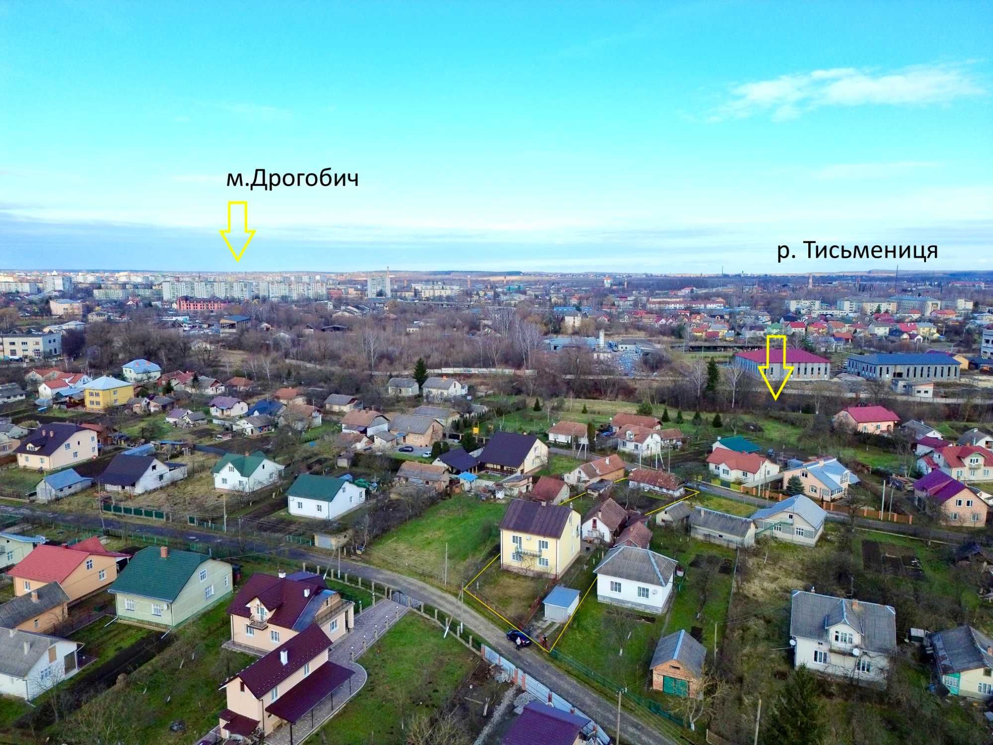 Затишний будинок в передмісті Дрогобича