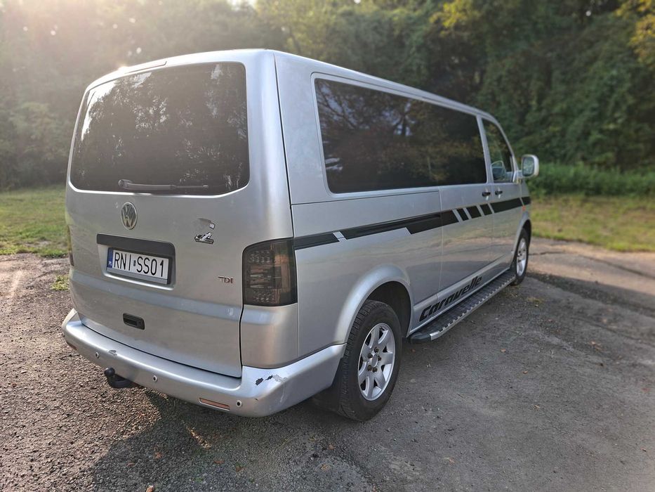 Volkswagen Multivan T5 2005r 2.5TDI Highline