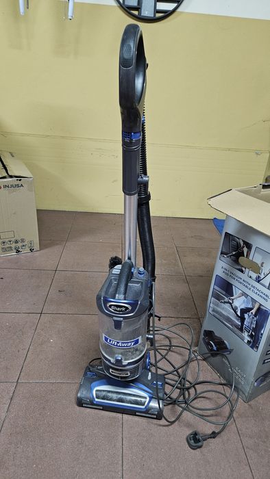 Aspirador Vertical Shark