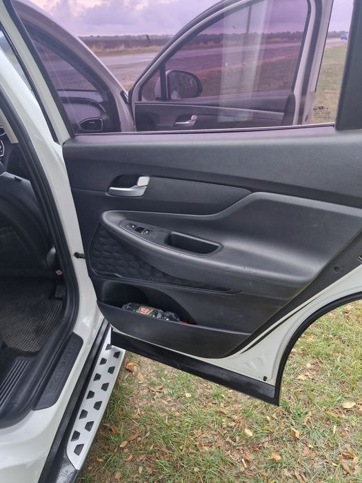 Hyundai Santa Fe  2.0