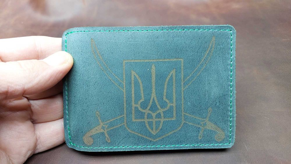 Зажим для грошей з гравіюванням