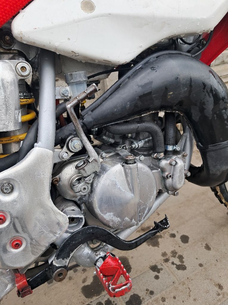 Cross Honda cr 85.