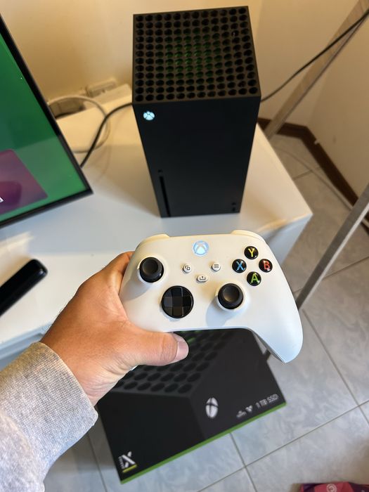 Xbox Series X 1TB – Como Novo