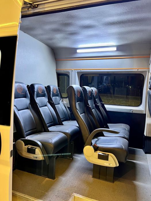 Fiat Ducato 9 lugares