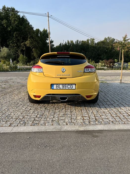Vendo Megane RS.
