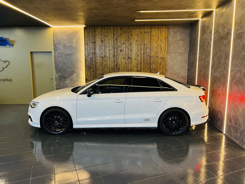 Audi S3 S Tronic 2.0 TFSI quattro 300cv