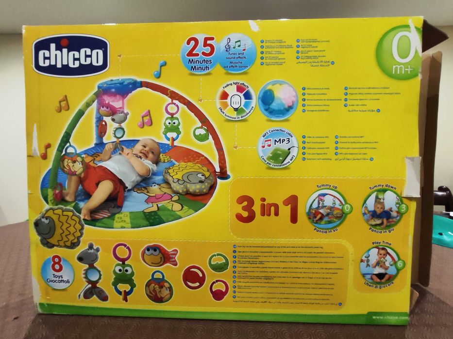 Ginásio interativo Bubble Gym da Chicco como novo