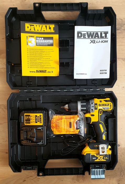 Ładowarka DeWalt DCB115 - nowa z zestawu