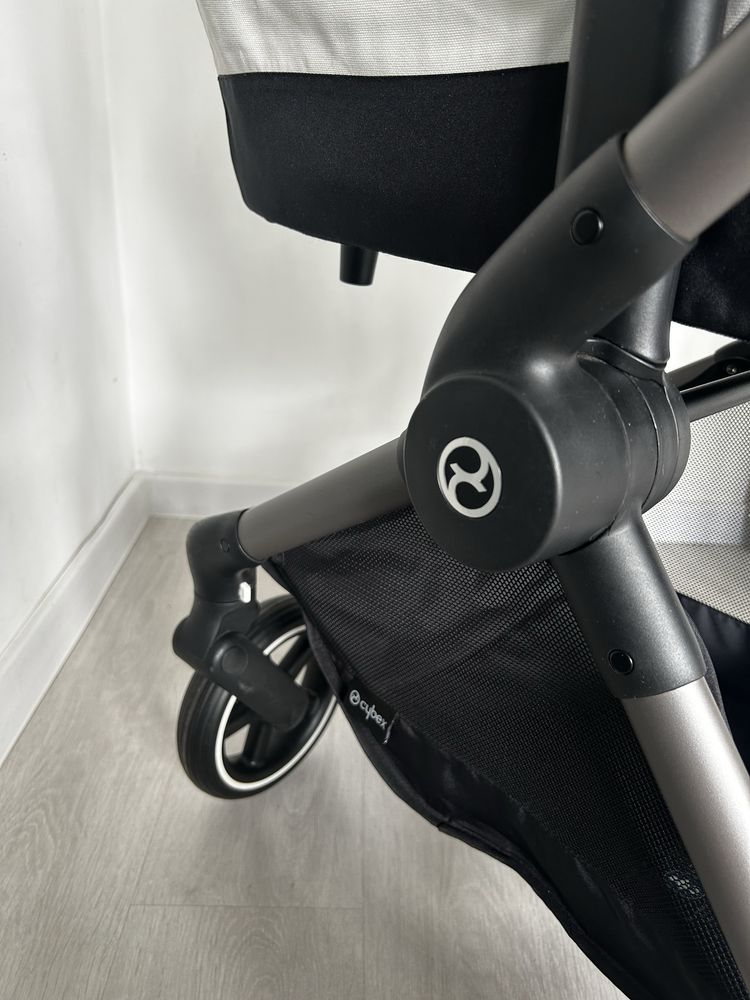 Cybex Eos lux Seashell beige 2w1 + adaptery