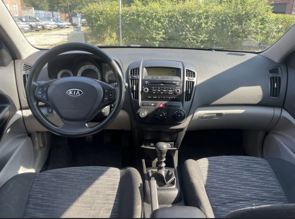 Kia Cee'd 1.6b//LPG// 121 KM// oszczędny// klima// opłaty// zamiana