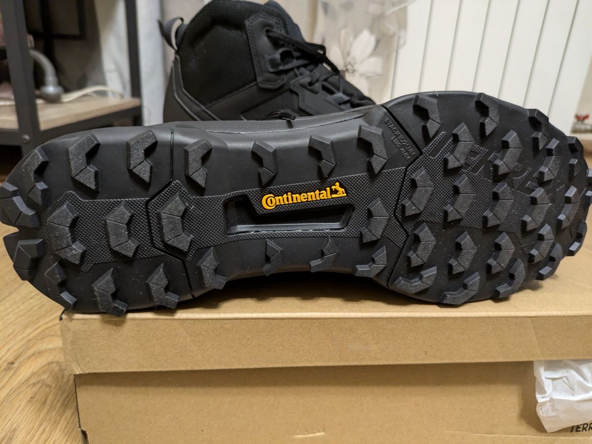 Зимнє взуття TERREX AX4 Mid GORE-TEX Hikng. Великий розмір.