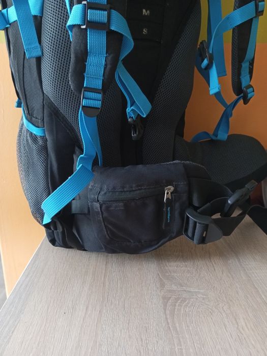 Mountain plecak trekkingowy turystyczny duży 65 L