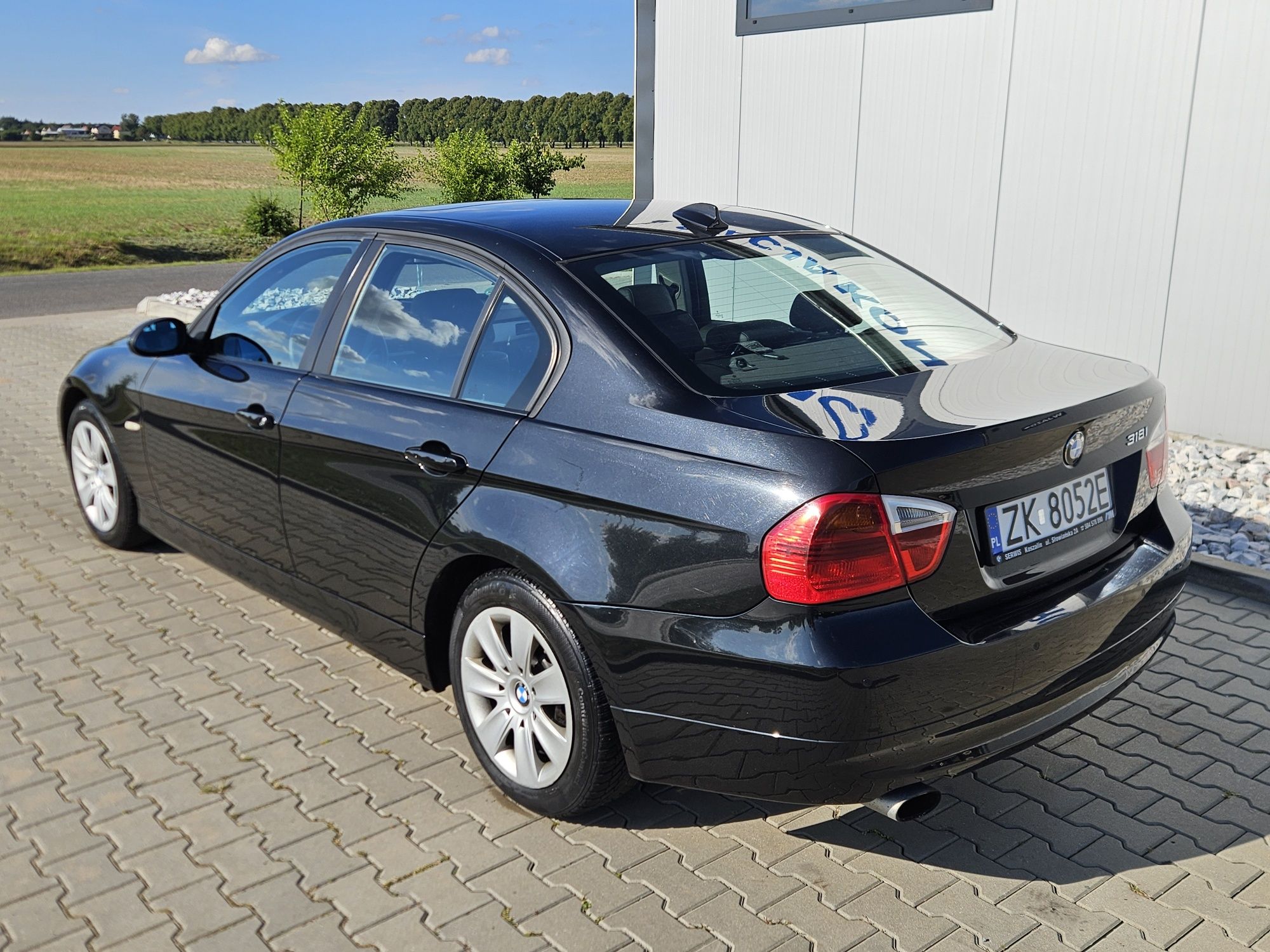 Bmw e90 2.0 150km Automat * Doinwestowana * Skóra * Czujnik*Szyberdach