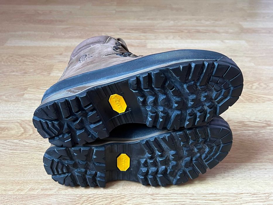 Трекінгові черевики Scarpa 41,5 розміру