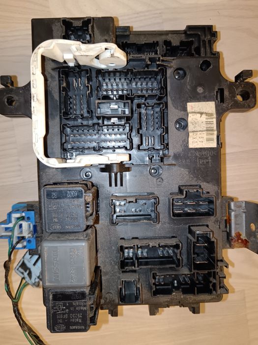 Блок управления комфорта Nissan Terrano II (1993-2006) 285510X804