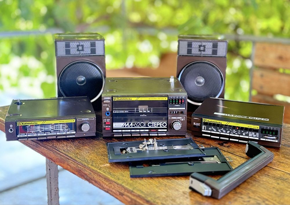 Магнітола Radiotehnika МЛ-6102