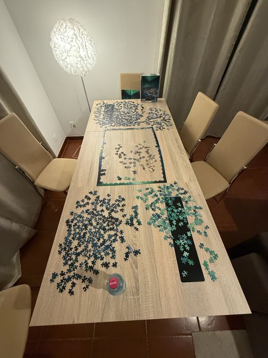 Mesa de jantar com 6 cadeiras