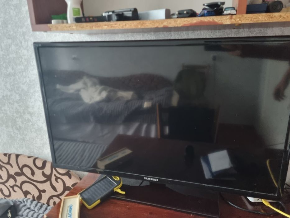 Продам телевізор samsung 32 дюйми