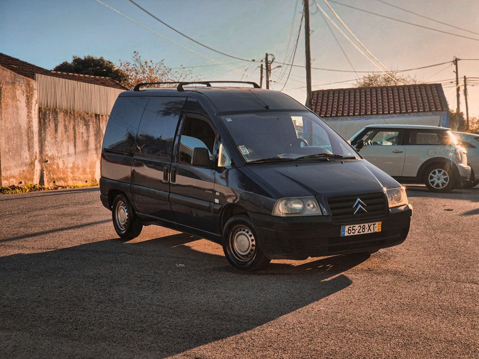 Citroën Jumpy 1.9D 2004 -  apenas 240.000 KM