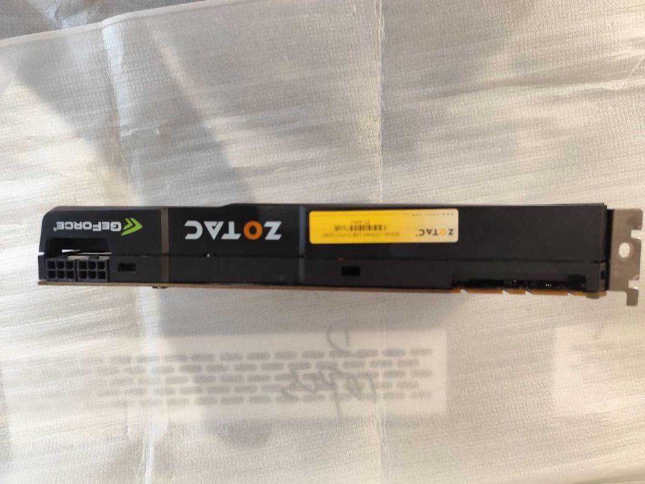 Відеокарта GTX465