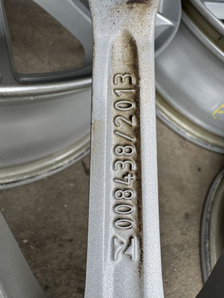 Felgi aluminiowe Jaguar ET43.5 5x108 6.5x17