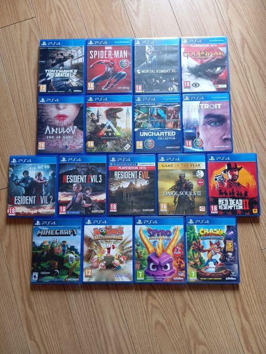 PlayStation 4 PRO PS4, comandos, jogos, (faço retomas, ler descrição)