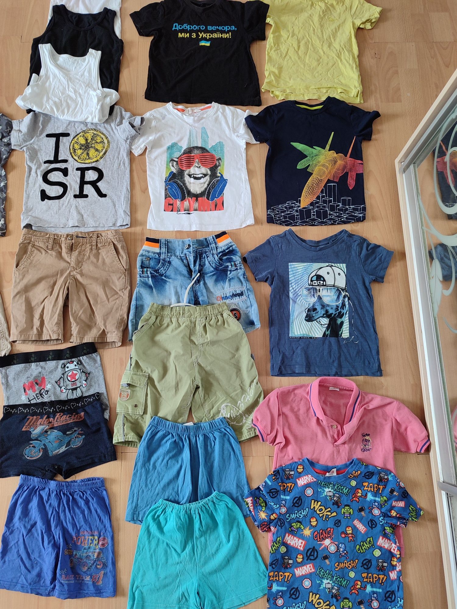 Пакет вещей, одяг, футболки, шорти 110-116