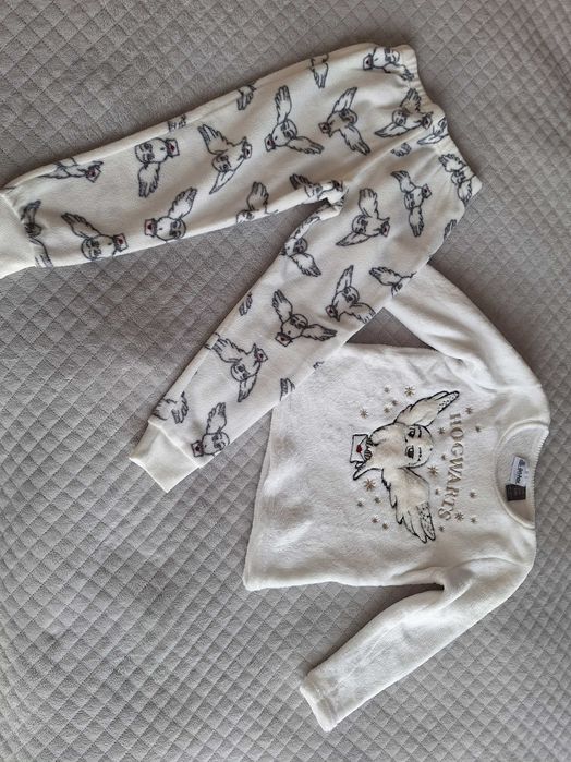 Ciepły komplet dla dziewczynki r. 104