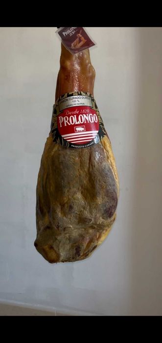 Іспанських хамон плюс подарунок