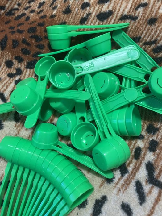 Ложечки від суміші дитячої