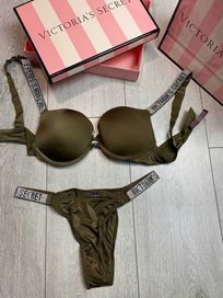 Zestaw Victoria's Secret biustonosz z push-up + stringi PREZENT