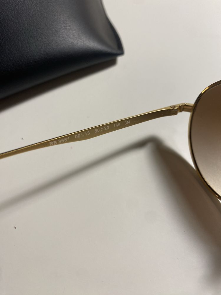 Óculos Ray ban como novos