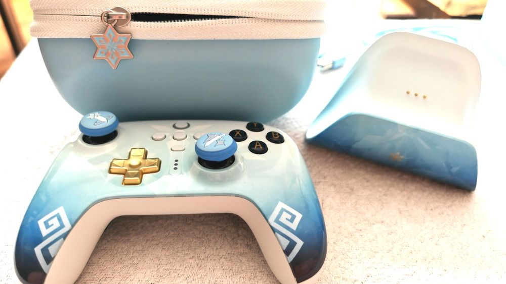 8bitDo Ultimate 2.4 Genshin