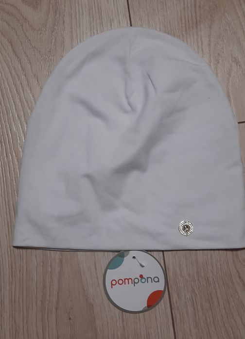 Шапка весняна - осінь для дівчинки