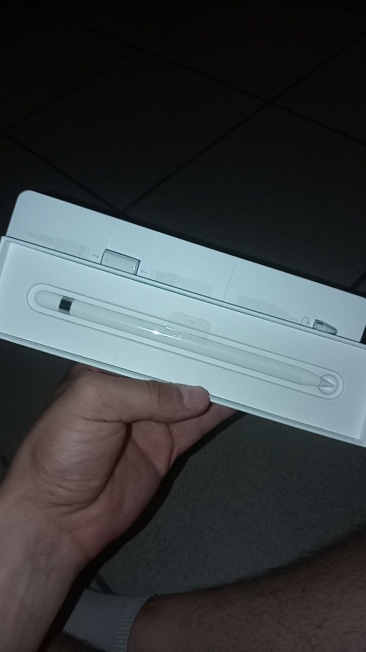 Apple Pencil sprzedam