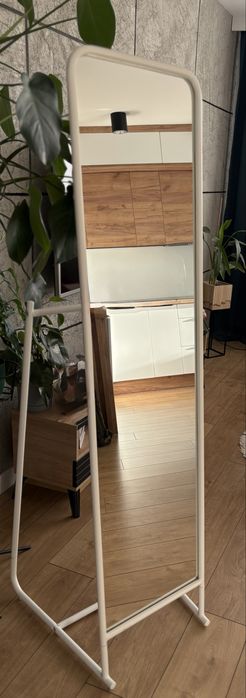 Lustro stojące Ikea KNAPPER