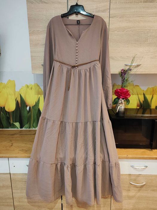 Śliczna dłuższa sukienka Shein rozmiar ok 46/48 poliester brudny róż