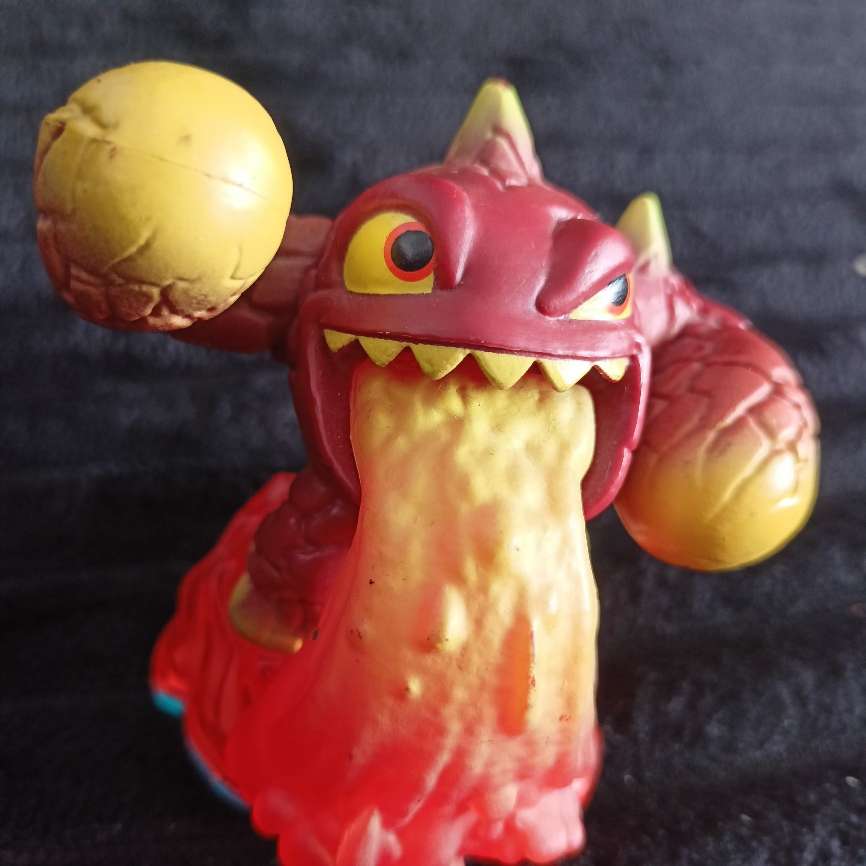 Skylanders SWAP FORCE figurka Lava Barf Eruptor