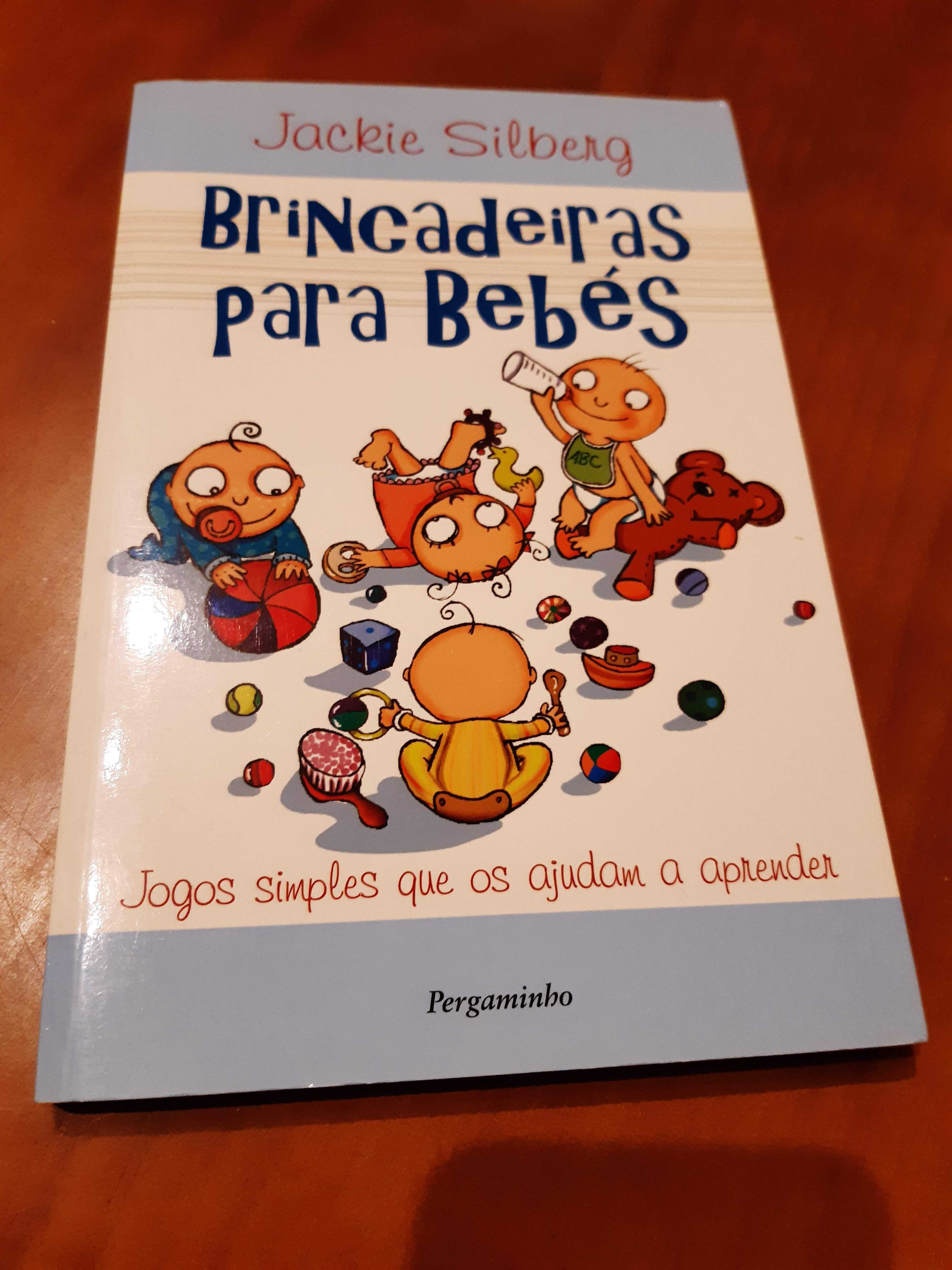 Livro "Brincadeiras para bebés"