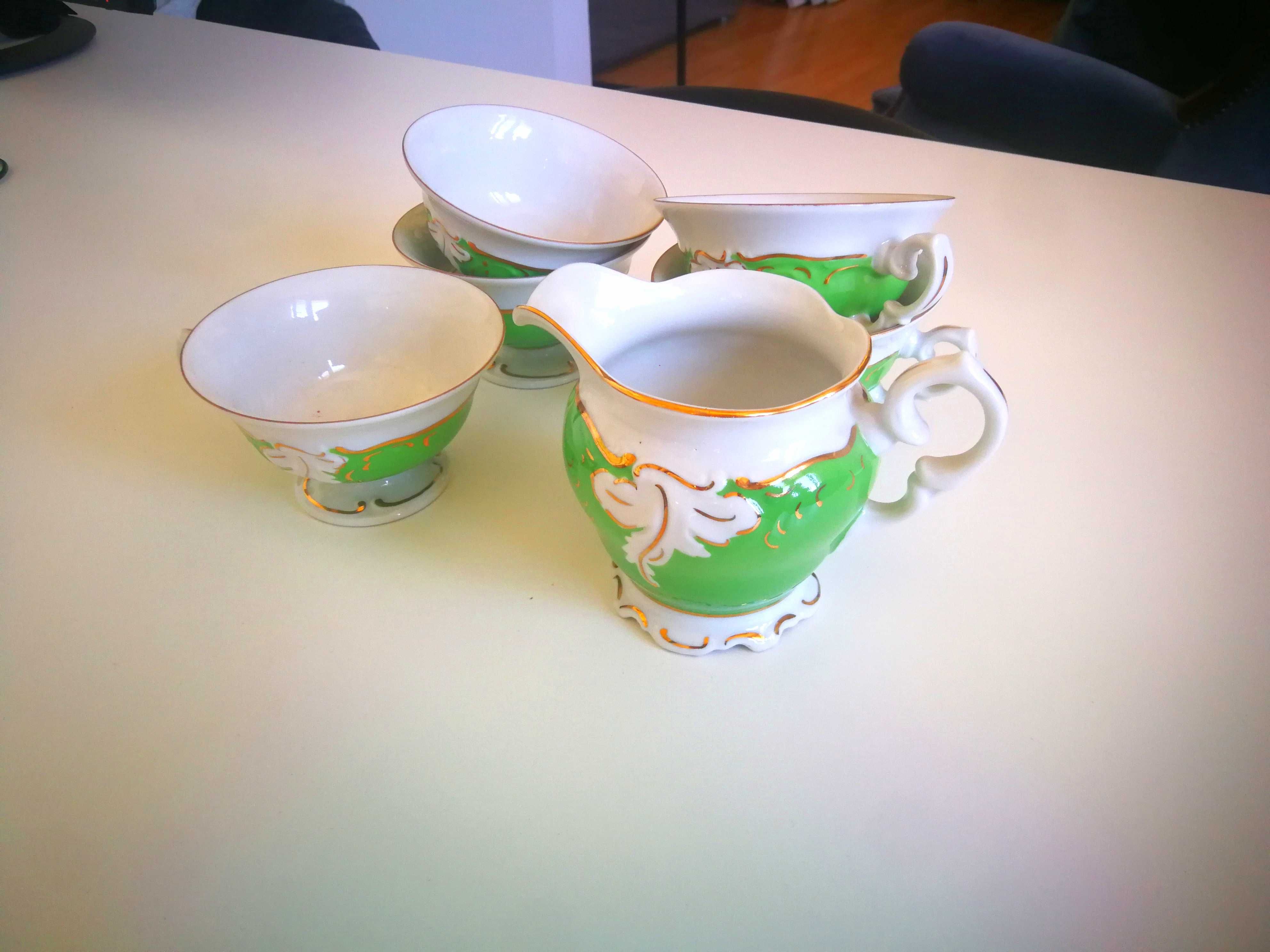 Filiżanki ''Fryderyka'' Fabryka Porcelany Wałbrzych + mlecznik Vintage