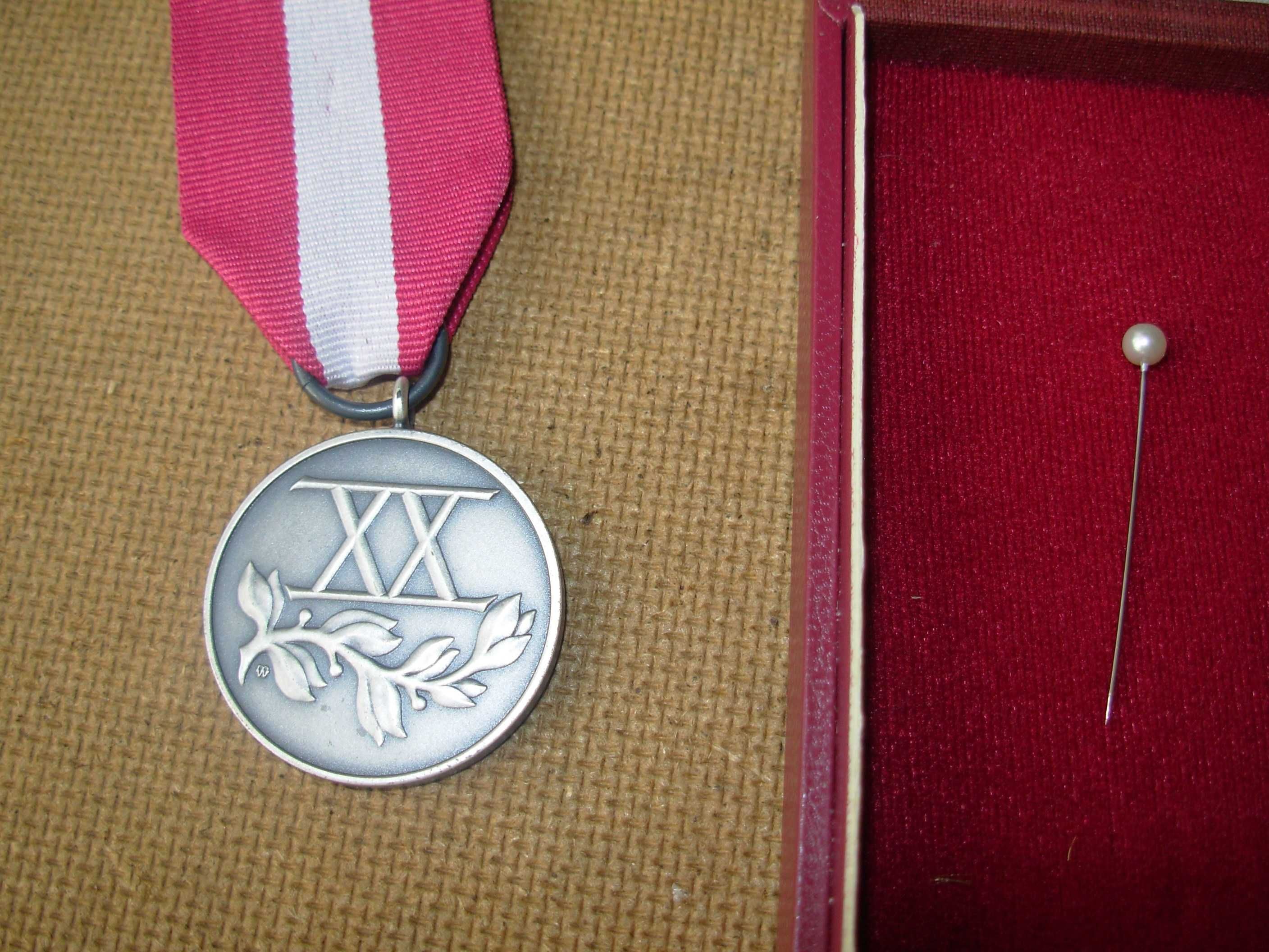 Medal Za Długoletnią Służbę XX III R.P.