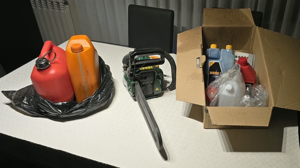 Motoserra com Acessórios